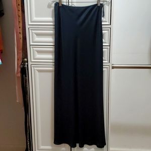 Anne Klein. Floor-length, size 4,navy, formal skirt